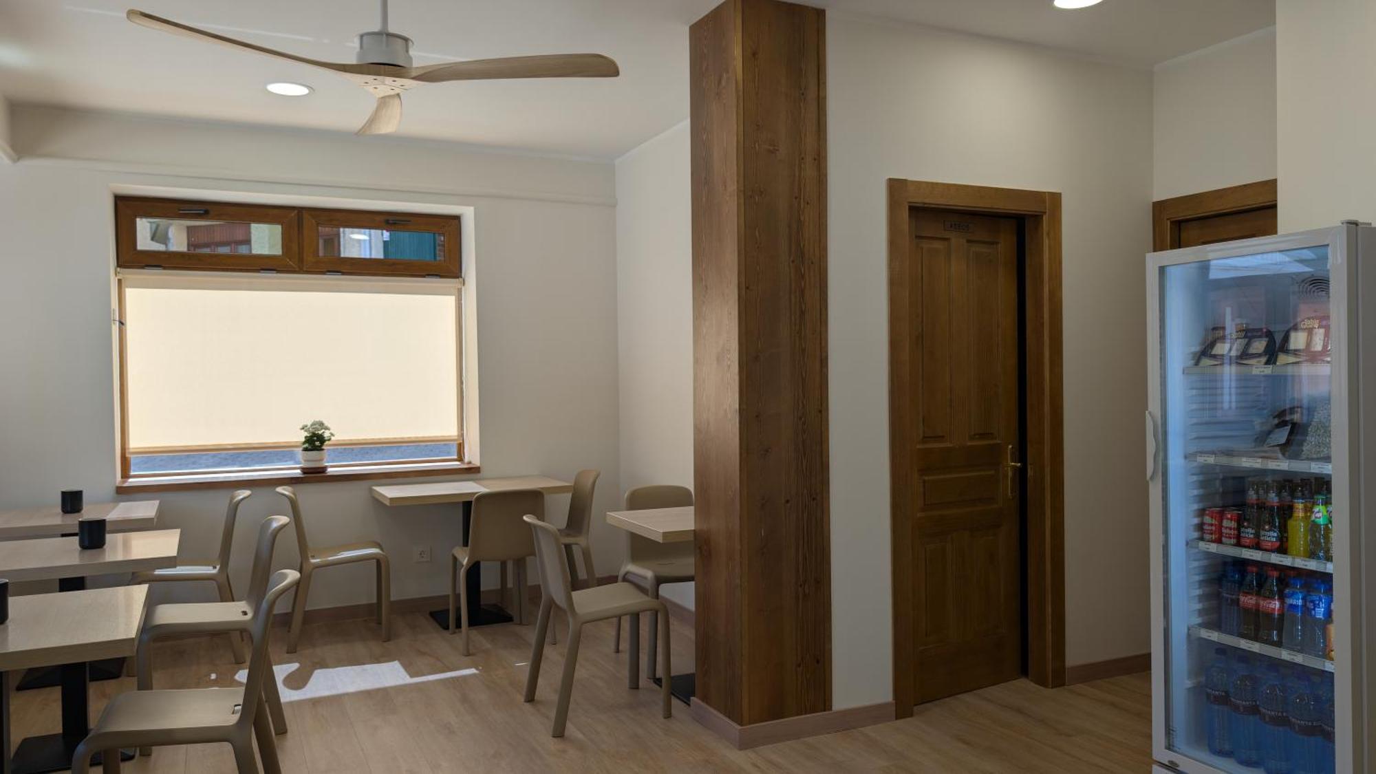 Hotel Rural La Plaza Caso Екстер'єр фото